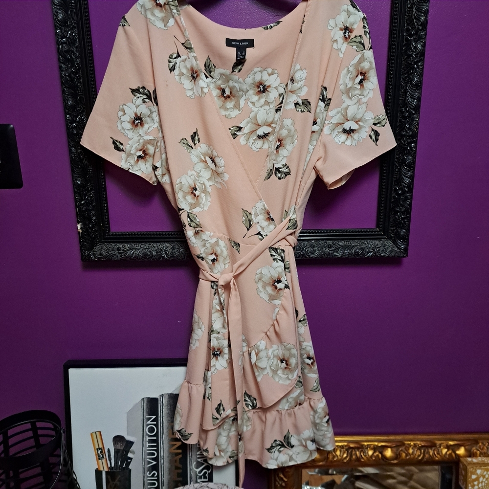 New Look Pink Dress With Floral Design. Petal Pink. Size 14